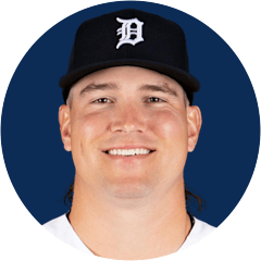Tyler Holton